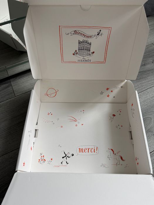 Коробка Hermes для обуви