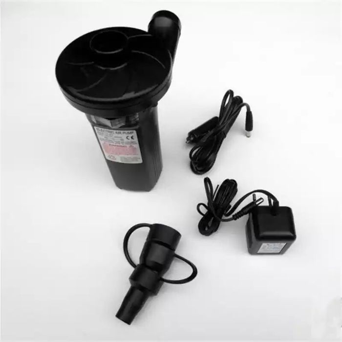 Насос с строимым акамулятором