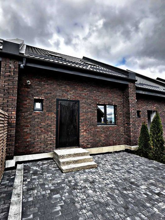 Таунхаус із баварської кладки | Малехів | Від Забудовника!