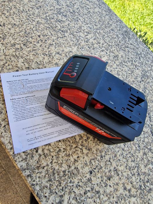 bateria de iões de lítio (Lithium-Ion) de 18V e 12.0Ah