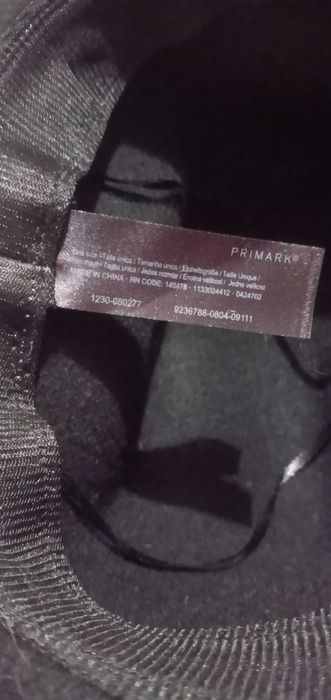 Шляпа женская чорного цвета