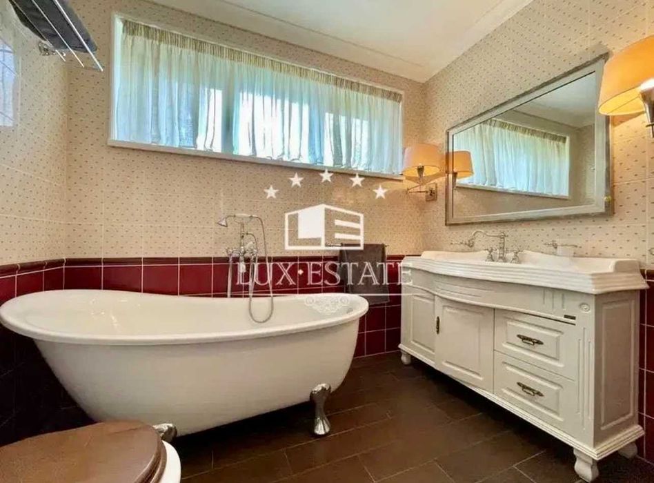 Оренда будинку 550м²   ділянка 25 соток  у КМ Старі Безрадичі