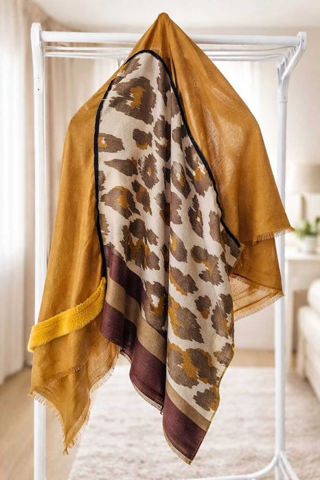 Chusta, ciekawy wzór.