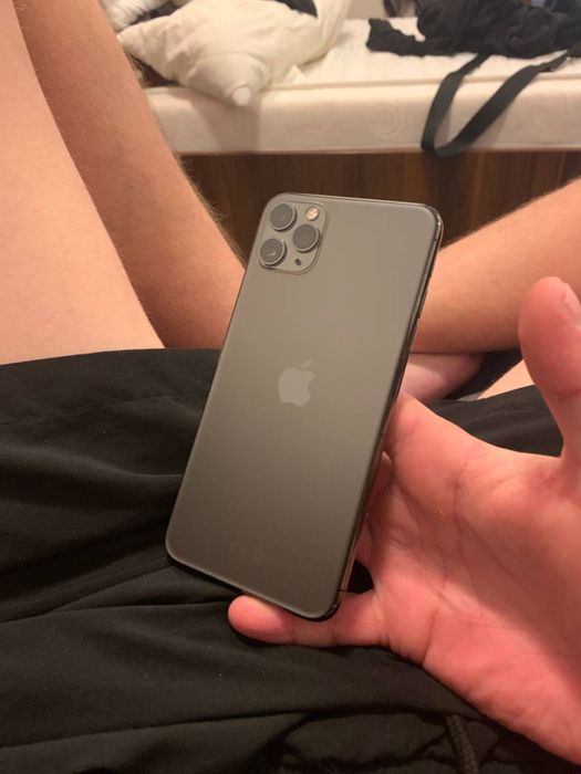 iPhone 11 pro max 256