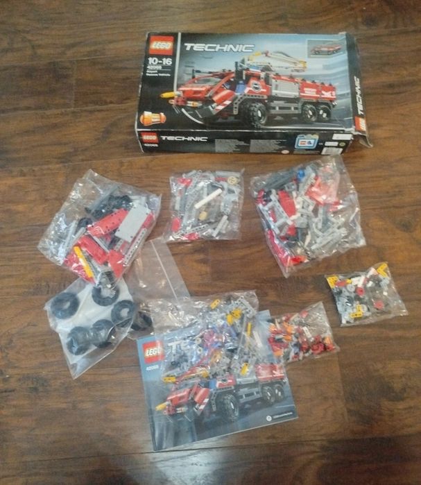 LEGO technic 42068  straż pożarna.