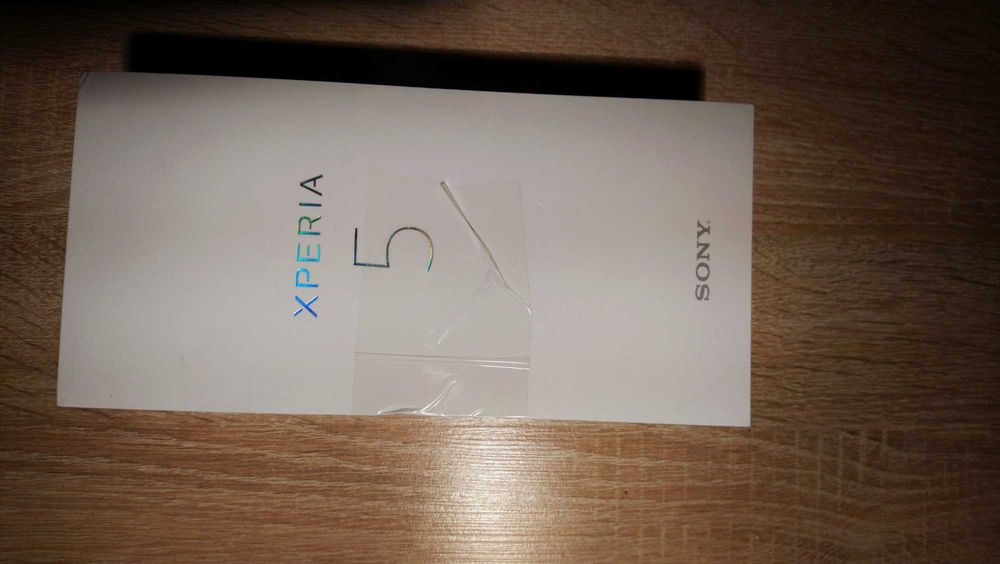 Sony Xperia 5     6/128 GB