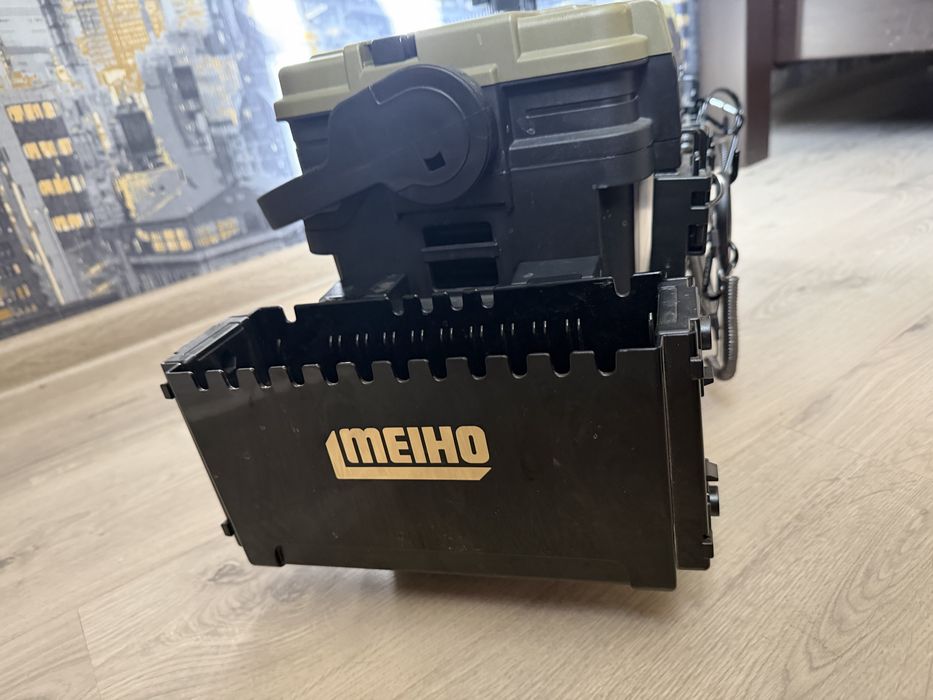 Ящик Meiho Versus VS-7070N Green + аксесуари