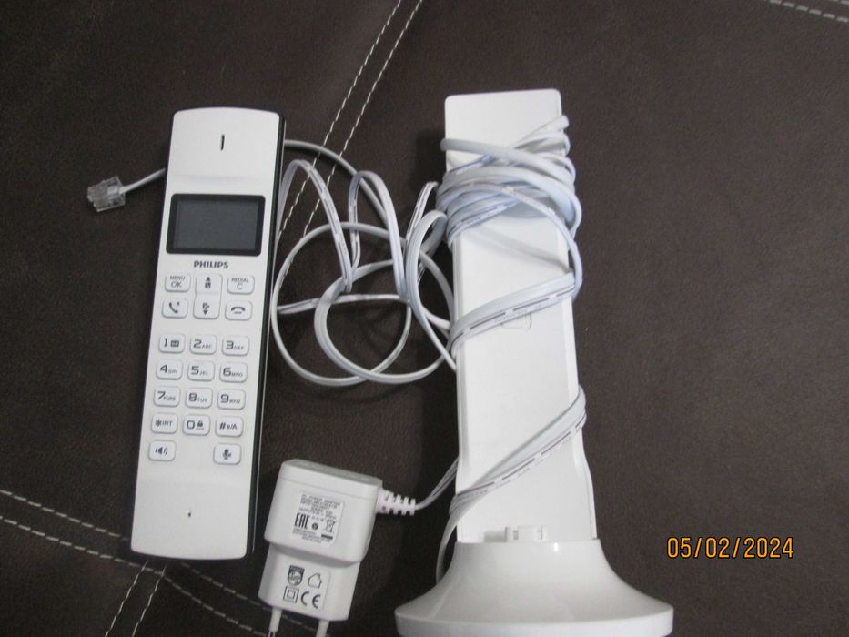 Бездротовий стаціонарний телефон Phiilips  M330