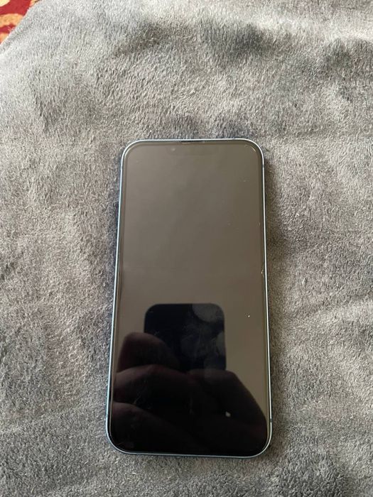 Продам айфон 13га 128