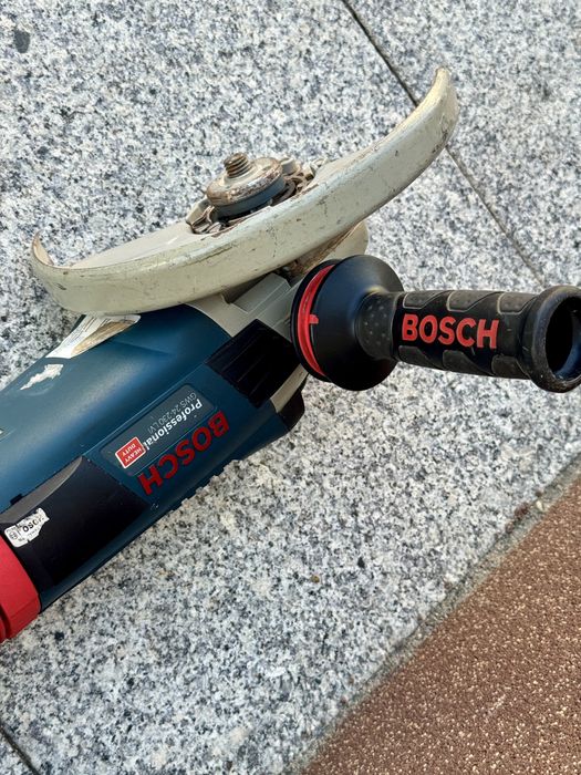 Szlifierka Kątowa BOSCH GWS 24-230 LVI / 2400W / Stan bdb