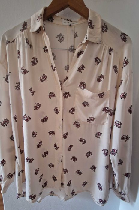 Camisa vintage com cornucópias