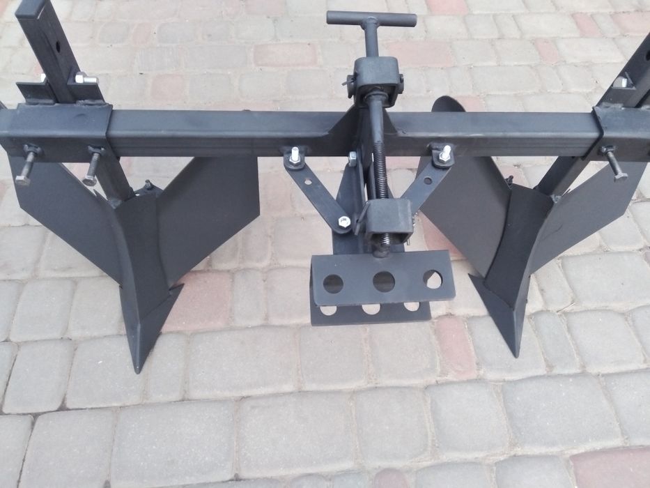 Окучник з сцепкой для мотоблоків