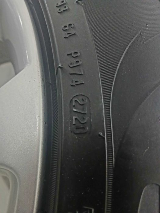 Koła Felgi BMW X5 X6 E70 F15 255/50/19 Pirelli