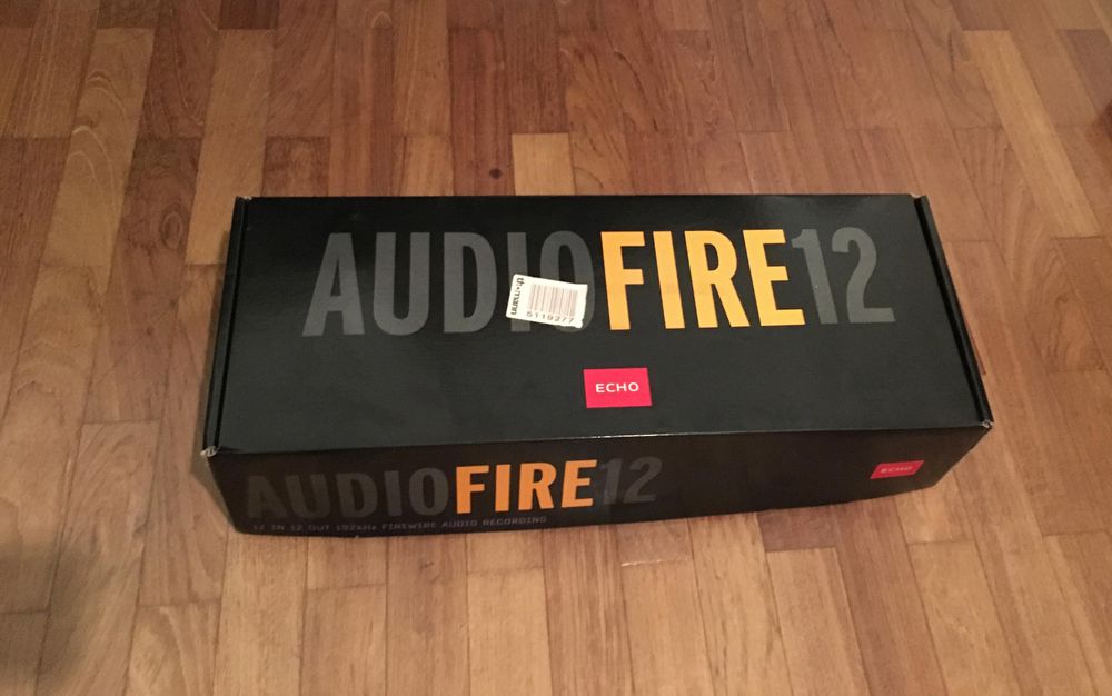 Echo Audiofire 12 interface de áudio