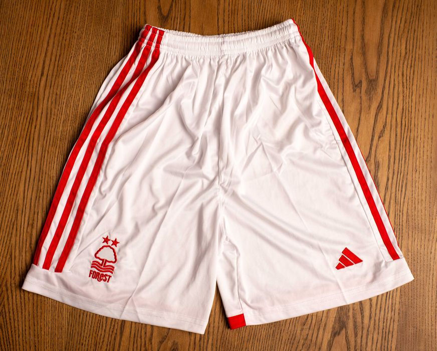 Футбольні шорти Nottingham Forest білі