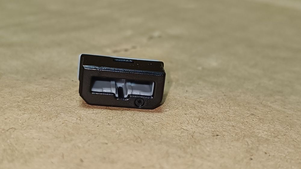 wtyczka Shimano do dynama w piaście