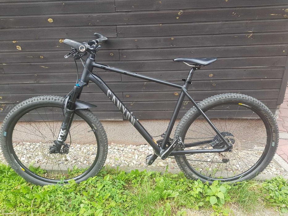 Rower MTB Grand CANYON AL 8, Rama XL, koła 29", 10.7 kg masy własnej