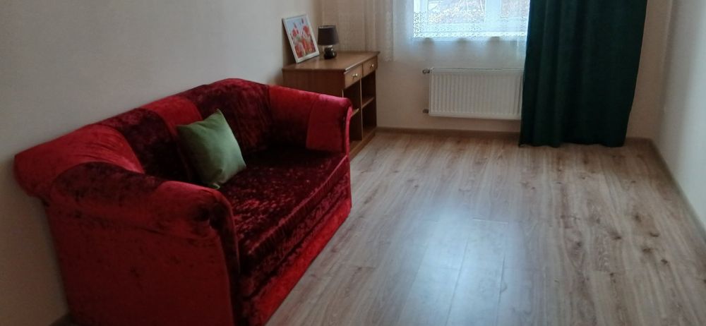 DOBA - 2кім Центр, 3-4 місця. Завжди тепла !