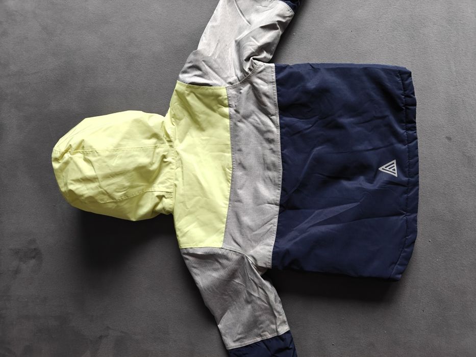 Zimowa kurtka narciarska lupilu. Rozmiar 98/104