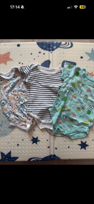 Paka ubranek dla niemowlaka r.62