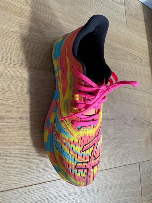 Buty do biegania Asics Noosa Tri 15 stan bardzo dobry