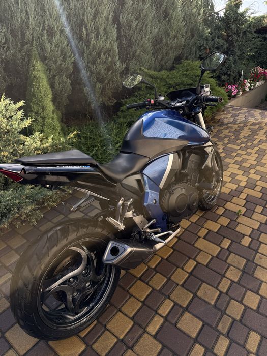 Honda cb1000r стрит