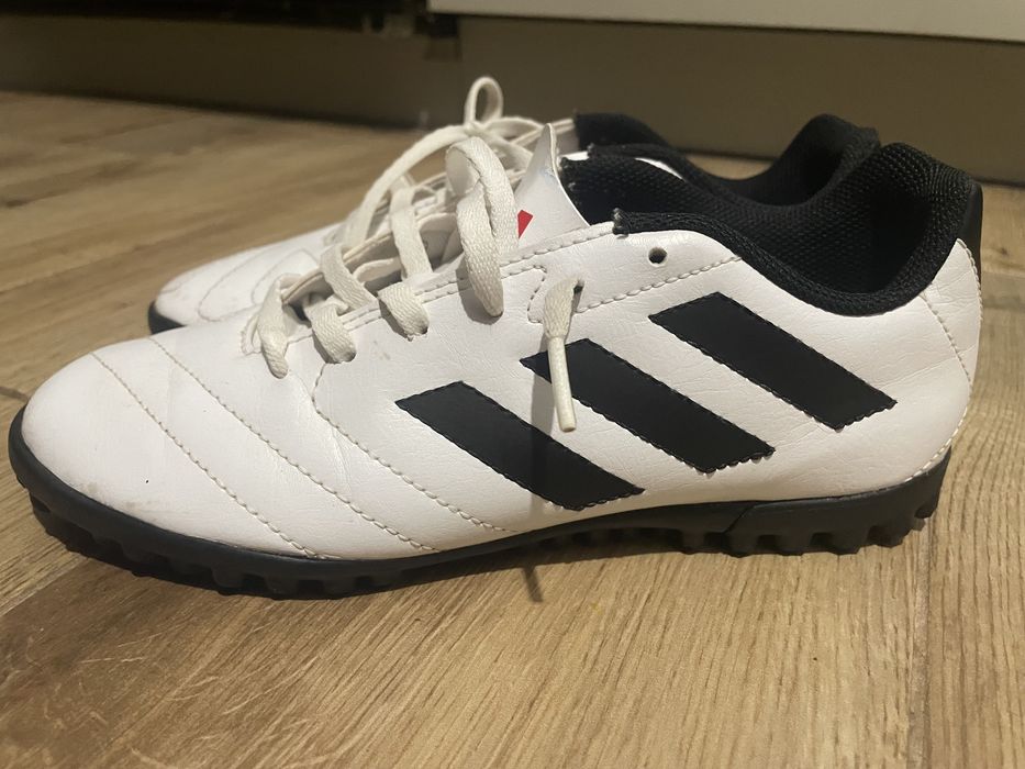 Сороконіжки Adidas