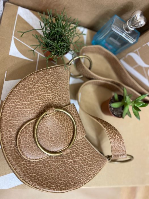 Сумка від бренду h&m