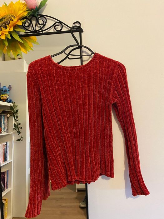 Malha vermelha da bershka