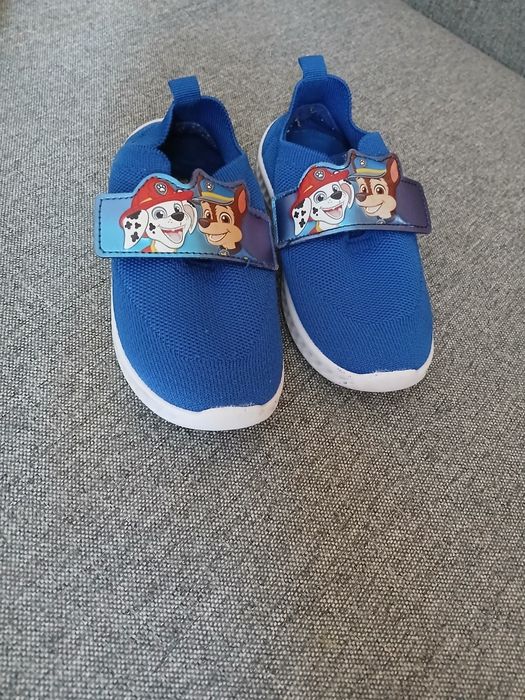 Kapcie dla chłopca 30