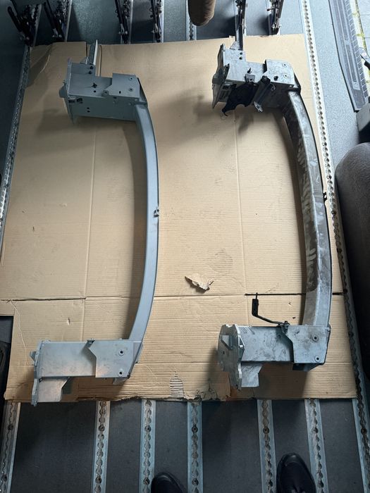 Підсилювач бампера Буфер Volvo C40 XC40 Recharge 32377149