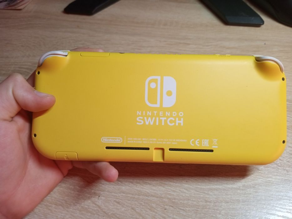 Nintendo switch lite