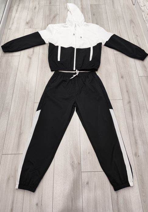 Męski dres rozmiar  XL