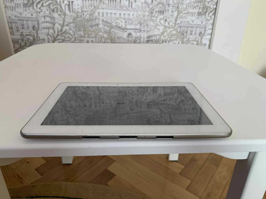 Планшет ASUS !!!