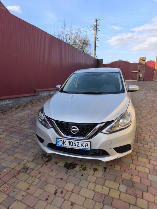 Автомобіль Нісан Сентра