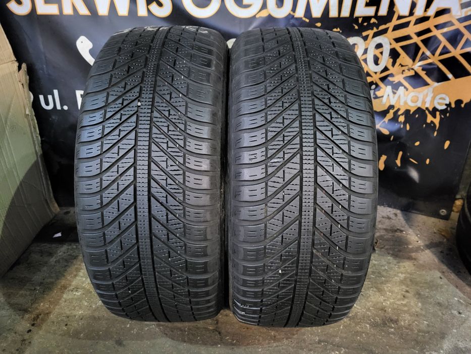 Opony wielosezonowe 225/50/17 Goodyear