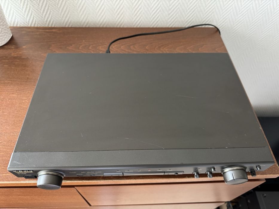 Przedwzmacniacz Technics SU-C1000