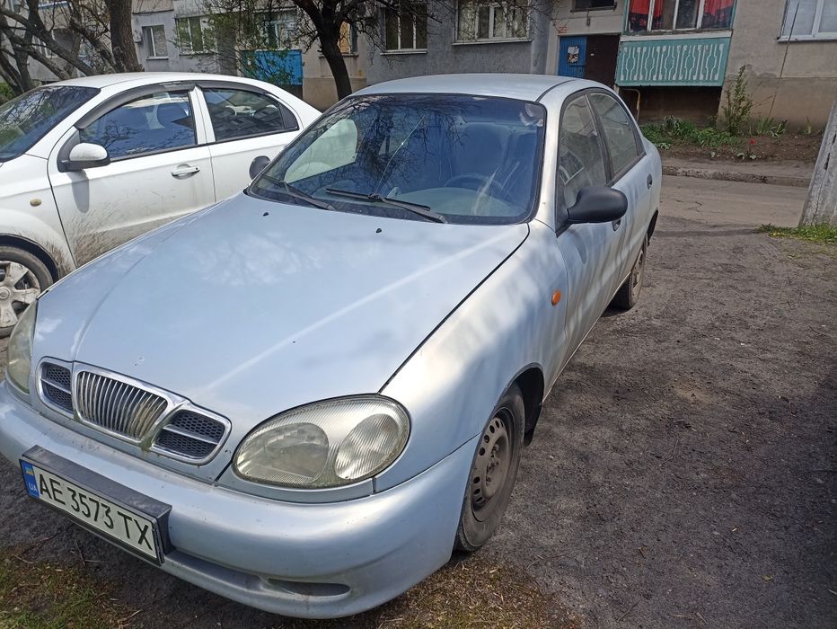 Автомобіль Lanos Daewoo