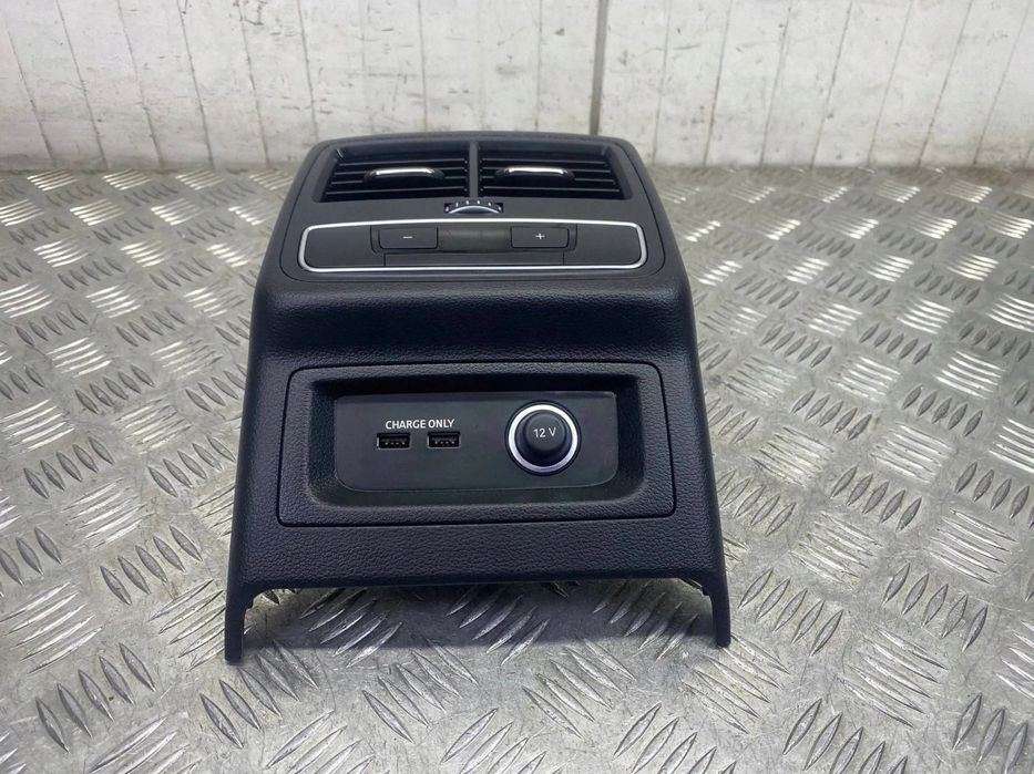 KRATKA NAWIEWU TYŁ TYLNA TUNELU USB GNIAZDO 12V AUDI A5 S5 RS5 8W