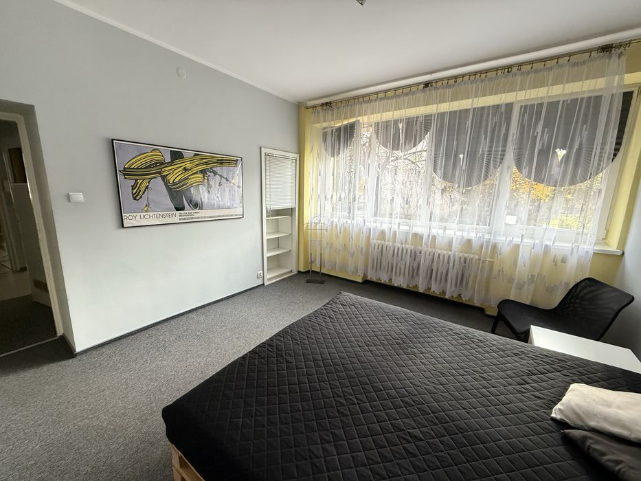 Ul. Odrowąża/Wrocławska, 2 pok. 50m