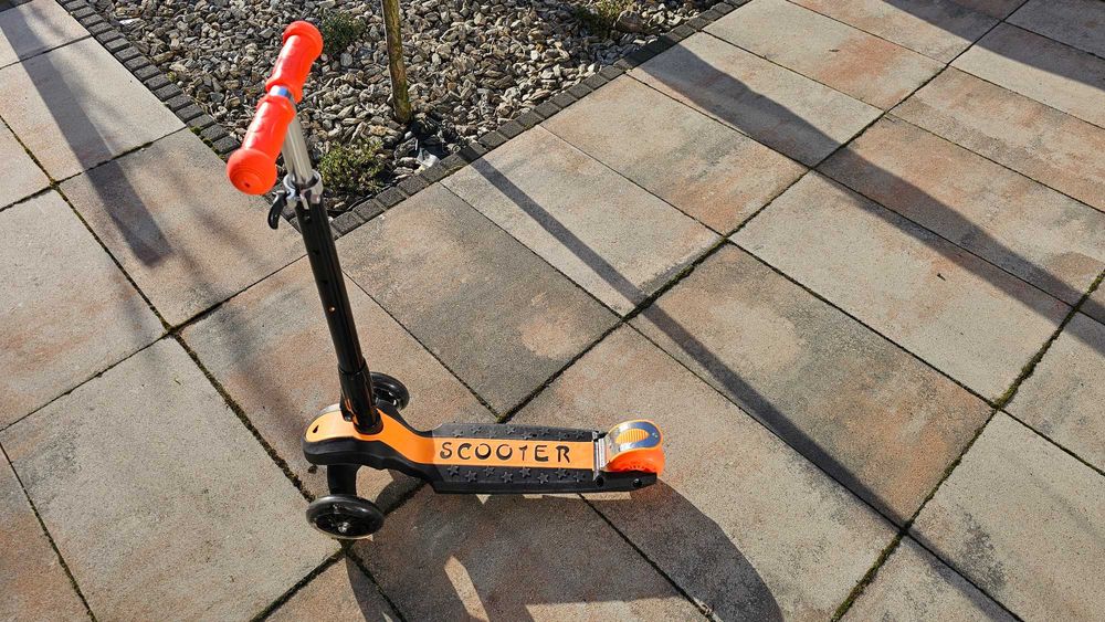 Spr,edam deskorolkę scooter