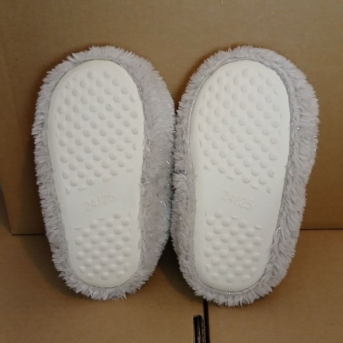 Kapcie dziecięce pluszowe