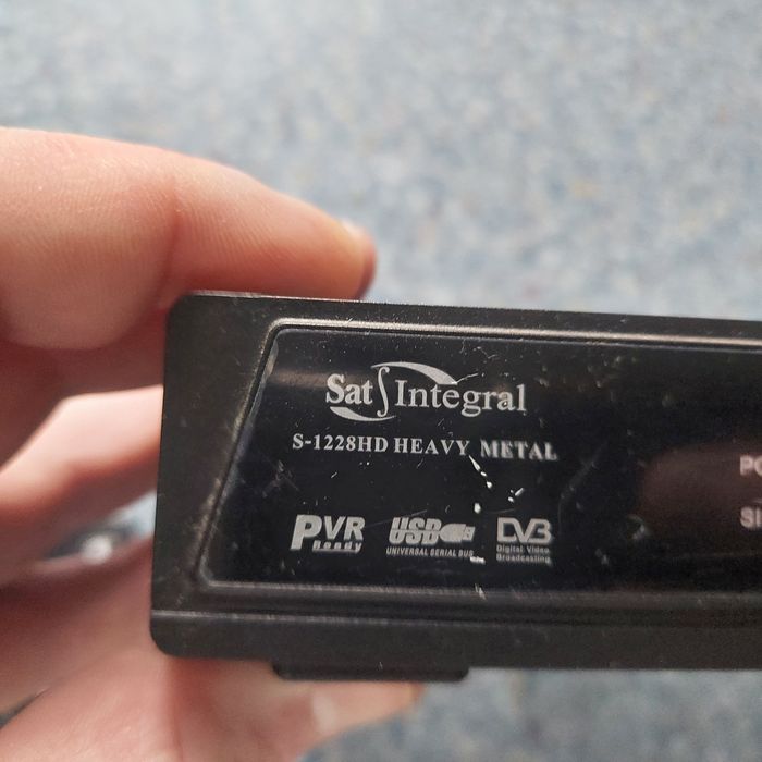 sat integral s 1218 hd heavy metal