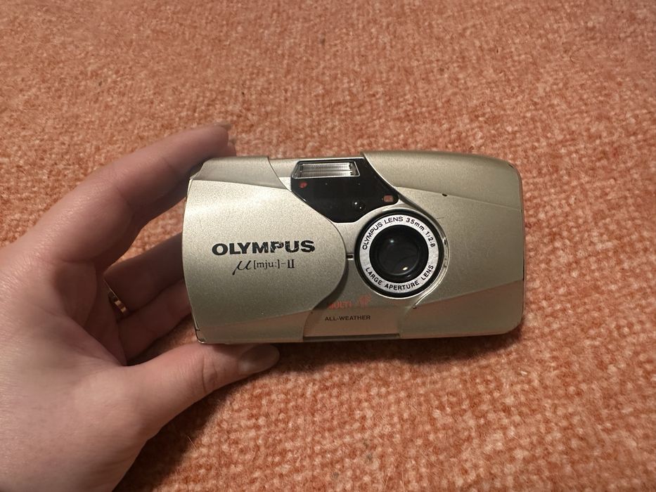 Olympus Mju II  135mm Camara Analogica