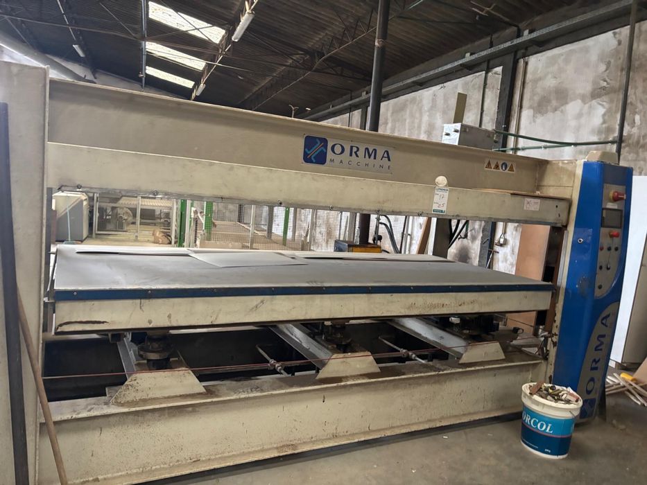 Prensa  marca Orma