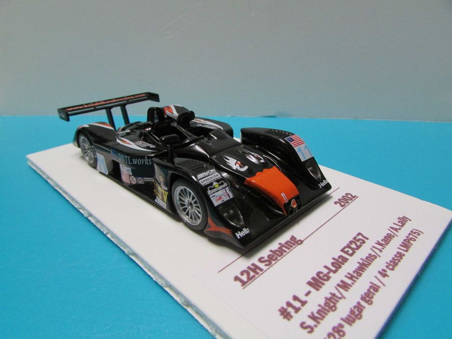 MG Lola EX257 #11 - 12h Sebring 2002 - Spark escala 1/43