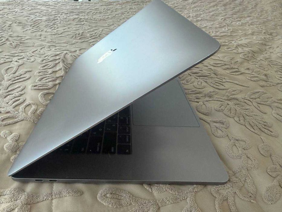 ‼️Ноутбук Apple MacBook Pro Retina 15" 2016 15" i7 16 GB 512SSD Touchbar  А1707