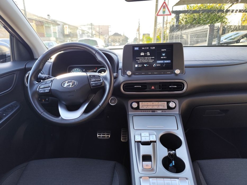 Hyundai Kauai 39kwh IVA Dedutível