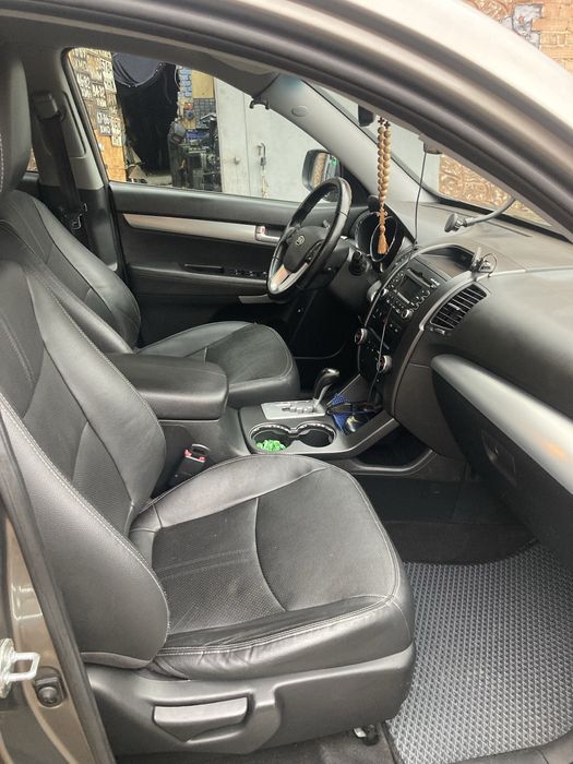 KIA SORENTO 2009 VIN KNAKU814DA5034557 фото оголошення 6 з 7