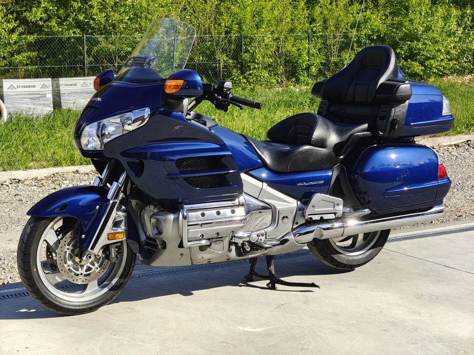 Honda gl1800 gold wing f6b goldwing 1800 ABS navi!